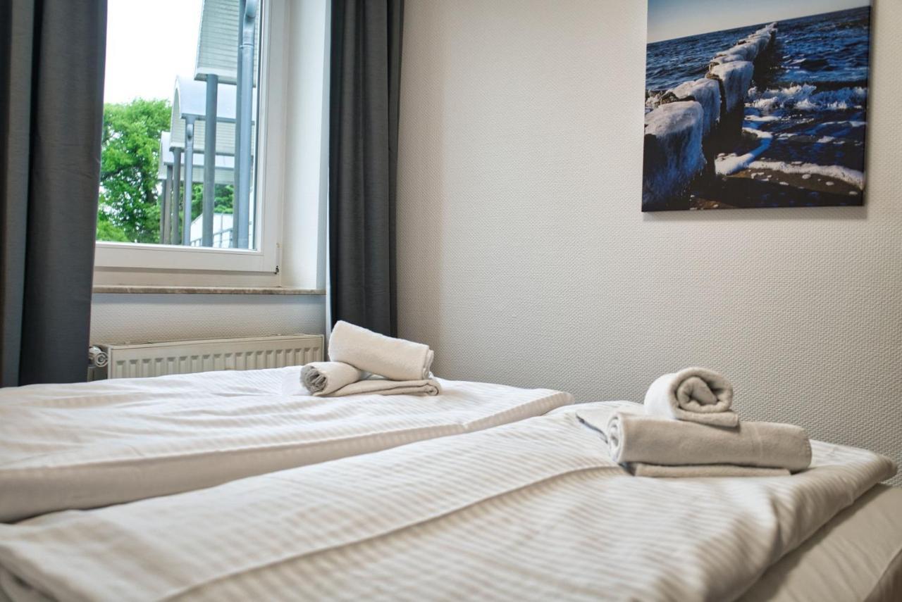 Strandnah, Balkon, Ahoi Erlebnisbad Gratis In Sellin - Strandresidenz Brandenburg Fewo 36 Goehren  Zewnętrze zdjęcie